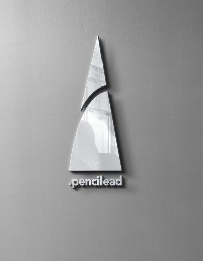 Logo-Pencilead mockup (Photoshop)